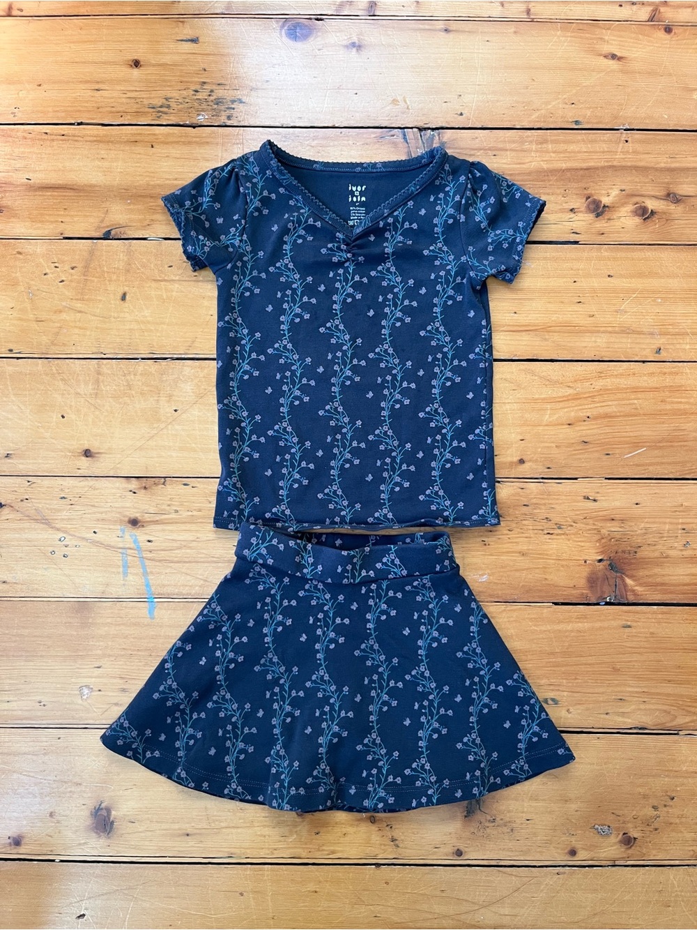 Iver and Isla Kids Top/Skort Set